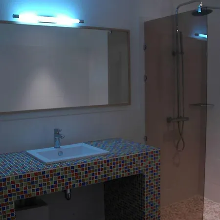 Apartment Maisons De Marseille
