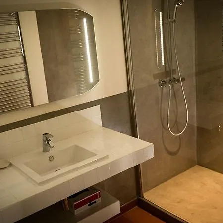 Apartment Maisons De Marseille