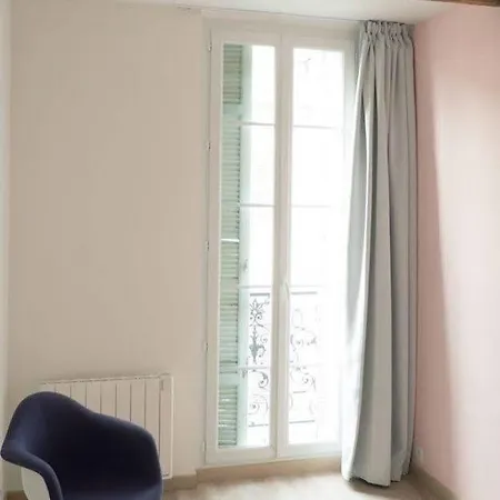 Apartment Maisons De *